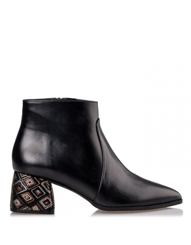 Envie Ankle Boots