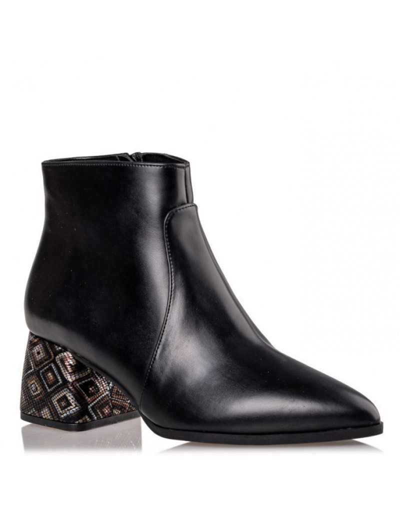 Envie Ankle Boots