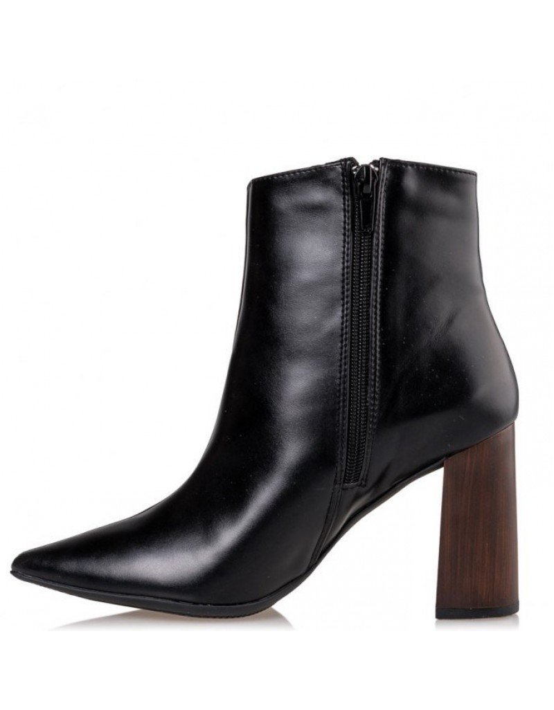 Envie Ankle Boots